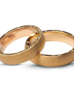 Solidna obrączka z żółtego złota 0,750 z brylantami