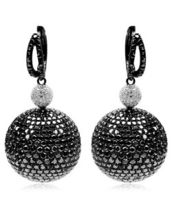 Exclusive | wiszące kule kolczyki z czarnymi i białymi diamentami