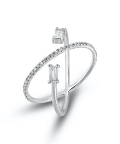 Exclusive | niezwykły pierścionek z diamentami bagietowymi i brylantami w 18K złocie