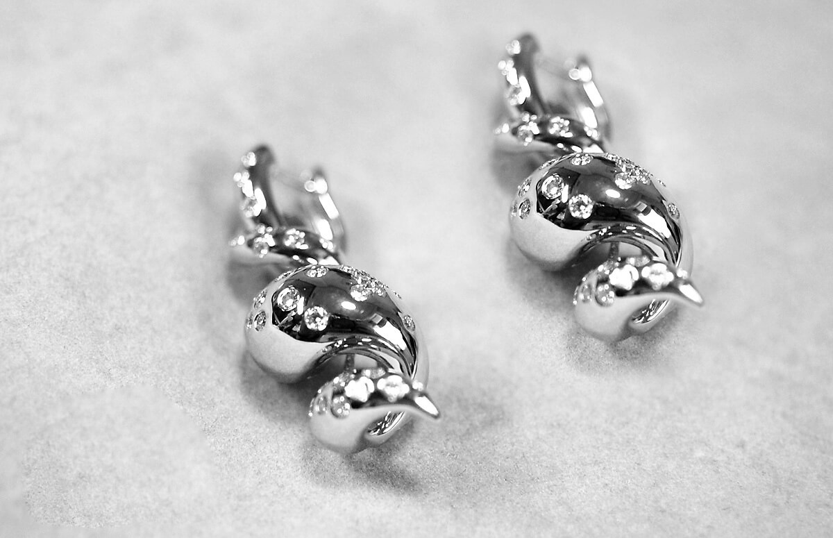 Exclusive | spiralne odczepiane brylantowe kolczyki - obrazek 2