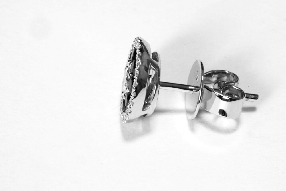 Exclusive | Białe i czarne diamenty w złocie 750 - obrazek 2