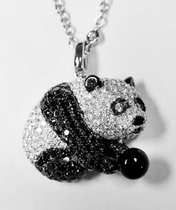 Alternative Ansicht von Exclusive | wisiorek panda z diamentami i onyksem w 18-karatowym złocie