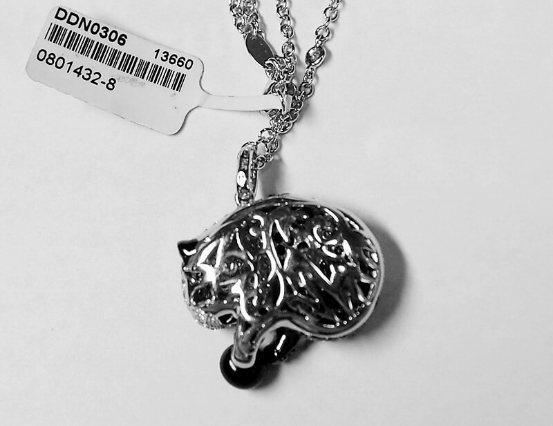 Exclusive | wisiorek panda z diamentami i onyksem w 18-karatowym złocie - obrazek 6