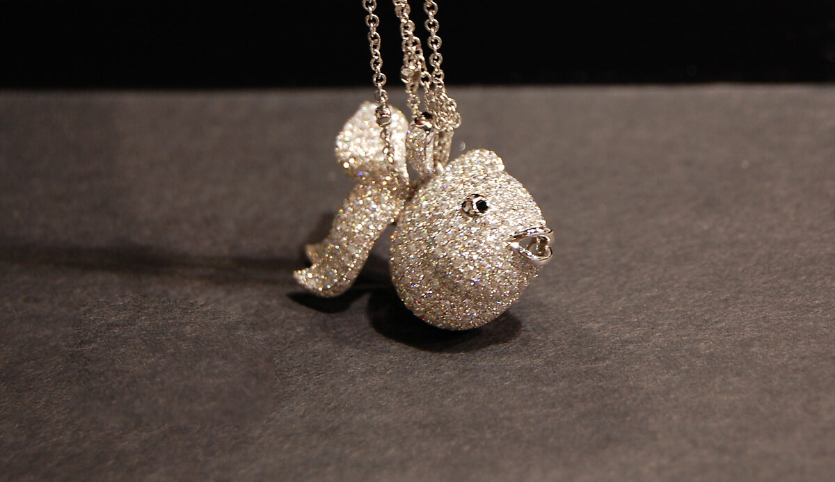 Exclusive | złota rybka z brylantami w 18-karatowym białym złocie - obrazek 2