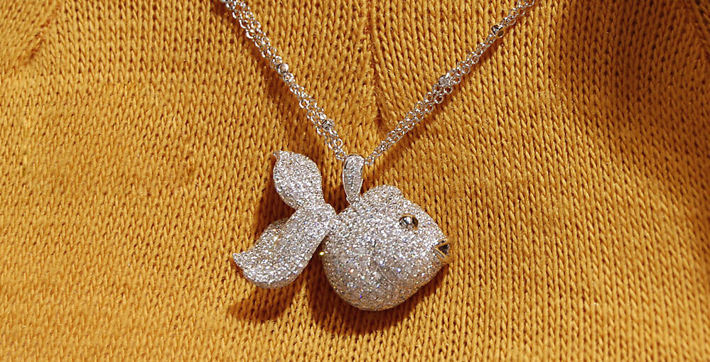 Exclusive | złota rybka z brylantami w 18-karatowym białym złocie - obrazek 5