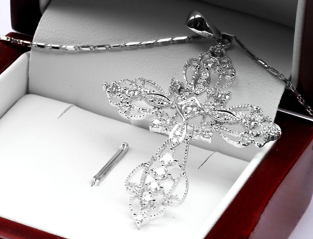 Exclusive | wisiorek krzyżyk z diamentami białe złoto 750 - obrazek 6