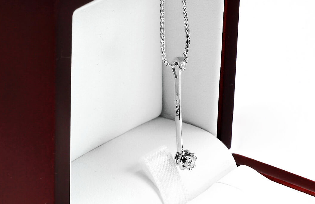 Exclusive | piękny długi wisiorek z dwoma brylantami w 18-karatowym złocie – Bild 8