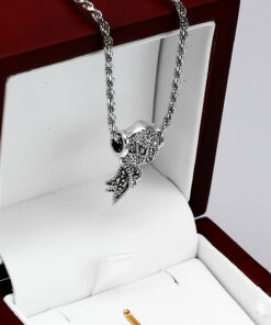 Alternatywny widok Srebrny wisiorek przekładany z piórkiem i markazytami