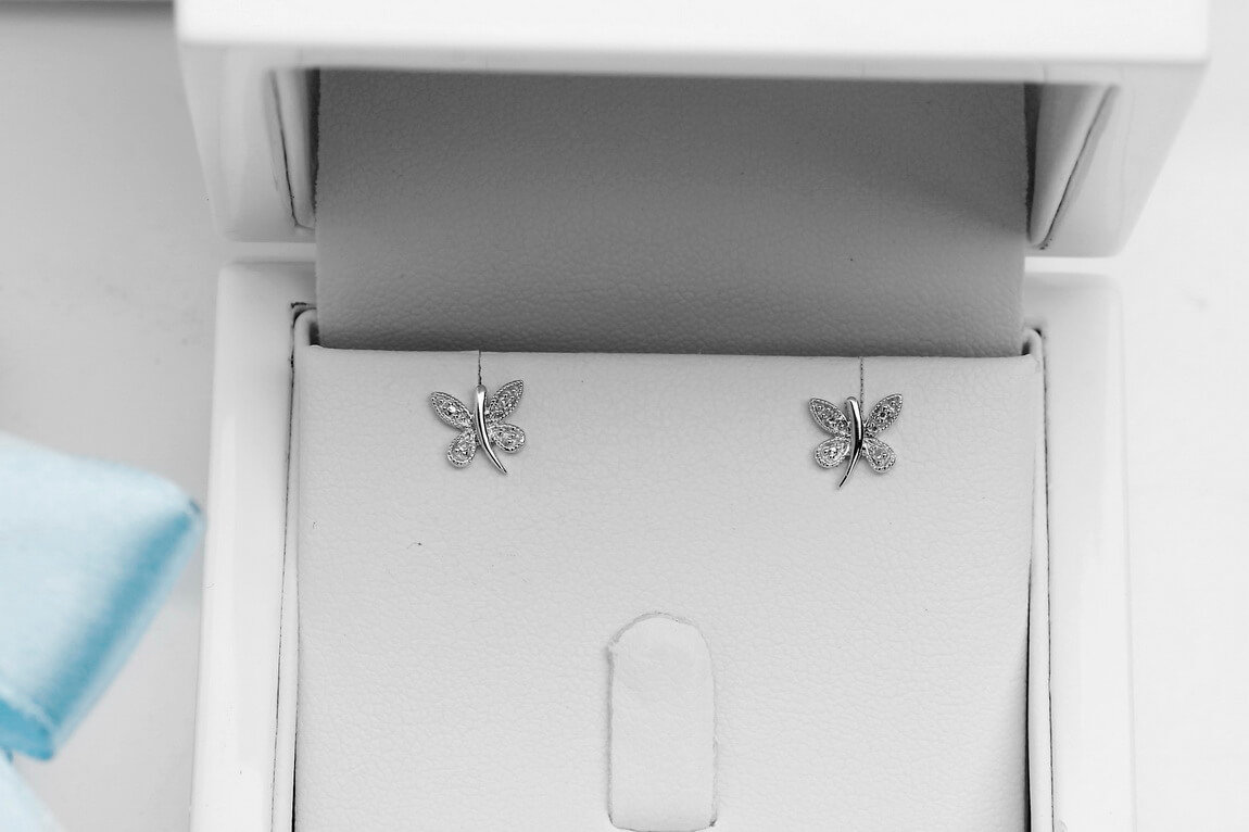 Kolczyki motylki z diamentami w białym złocie - Obrázek 3