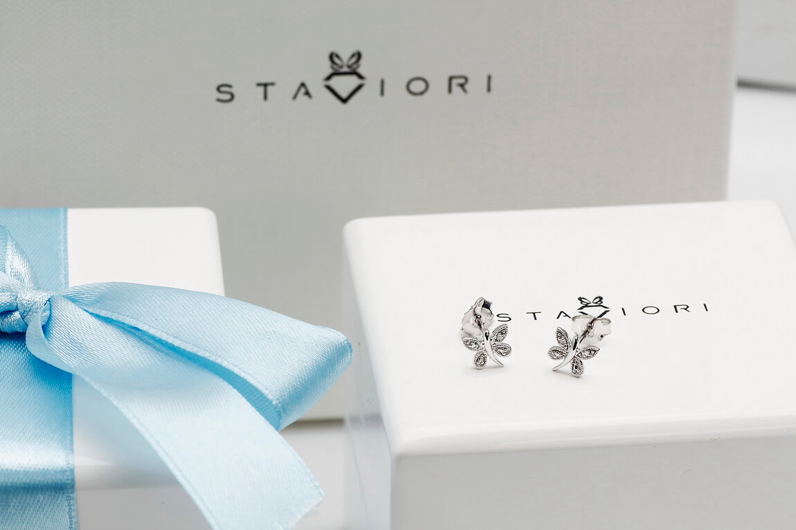 Kolczyki motylki z diamentami w białym złocie - Obrázek 5