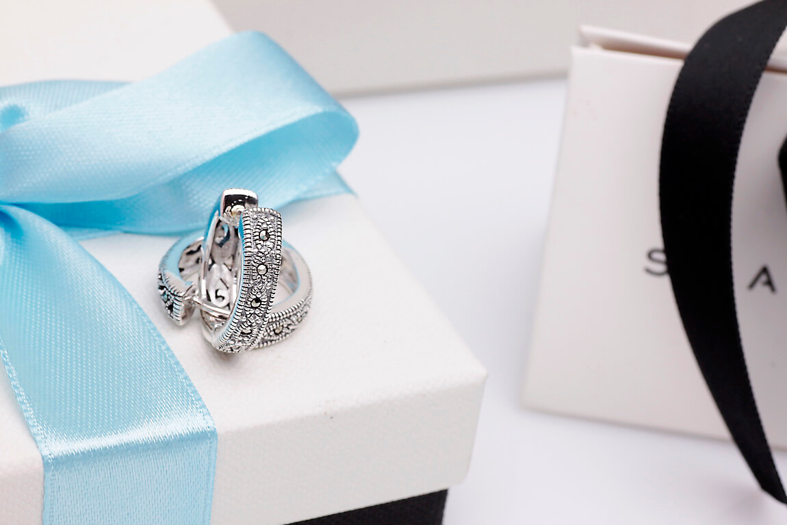 Srebrne kolczyki koła z markazytami - KDM2917 - obrazek 4