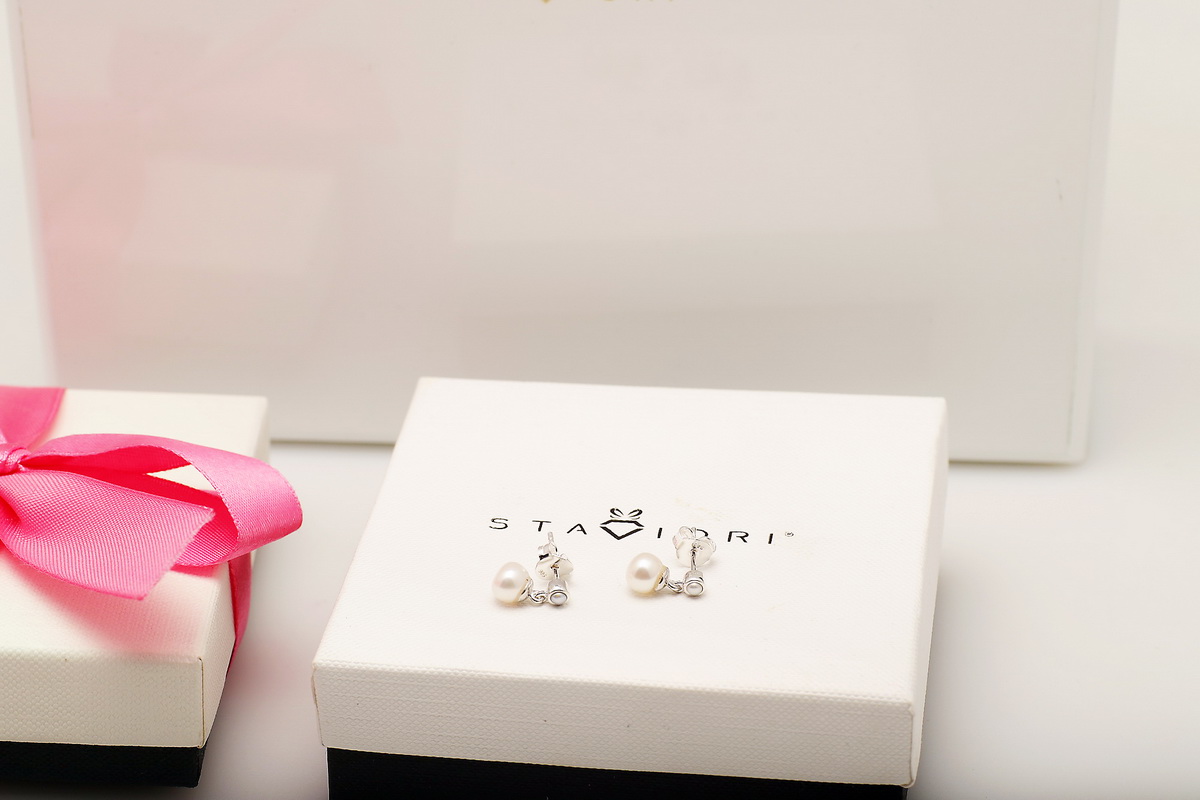 Srebrne piękne kolczyki z wiszącą perełką - Image 6