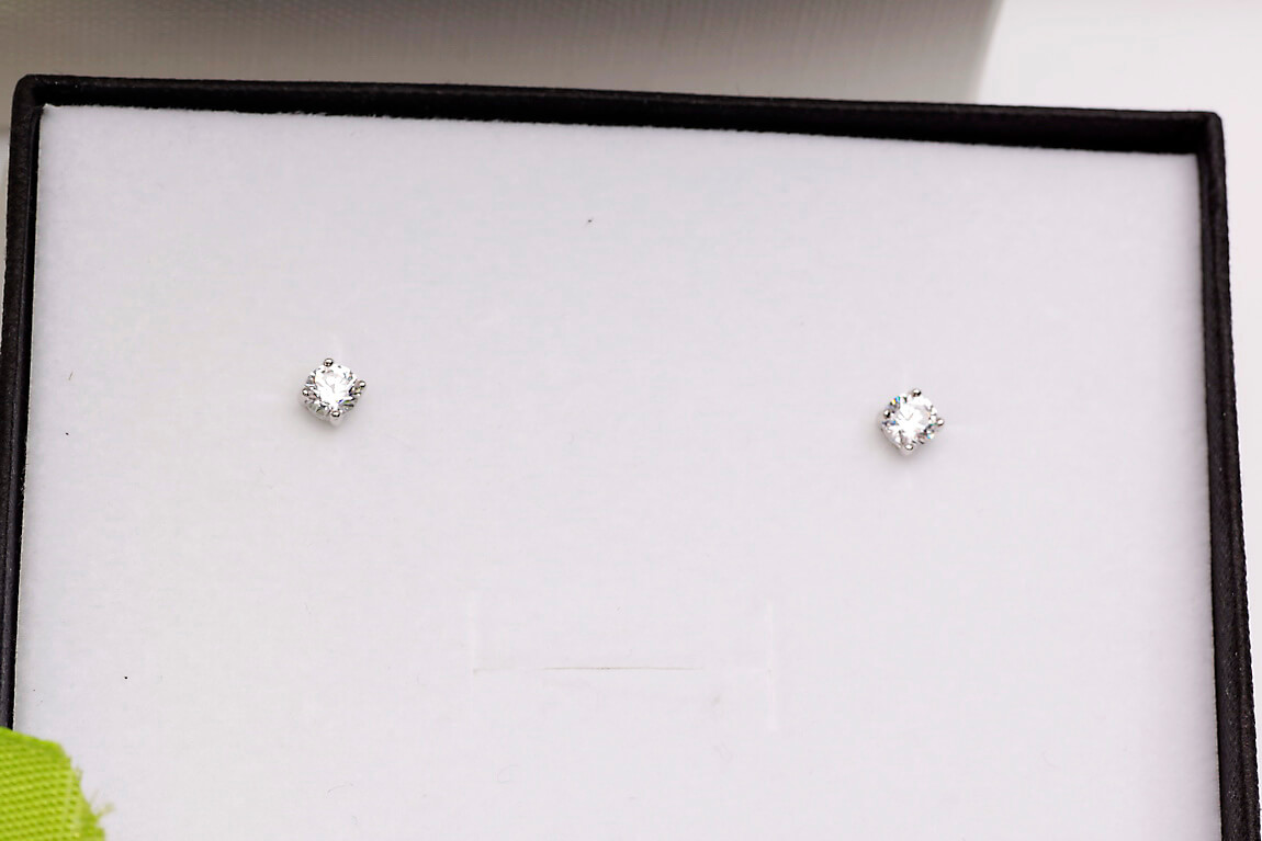 Srebrne małe kolczyki z cyrkonią - Obrázek 6