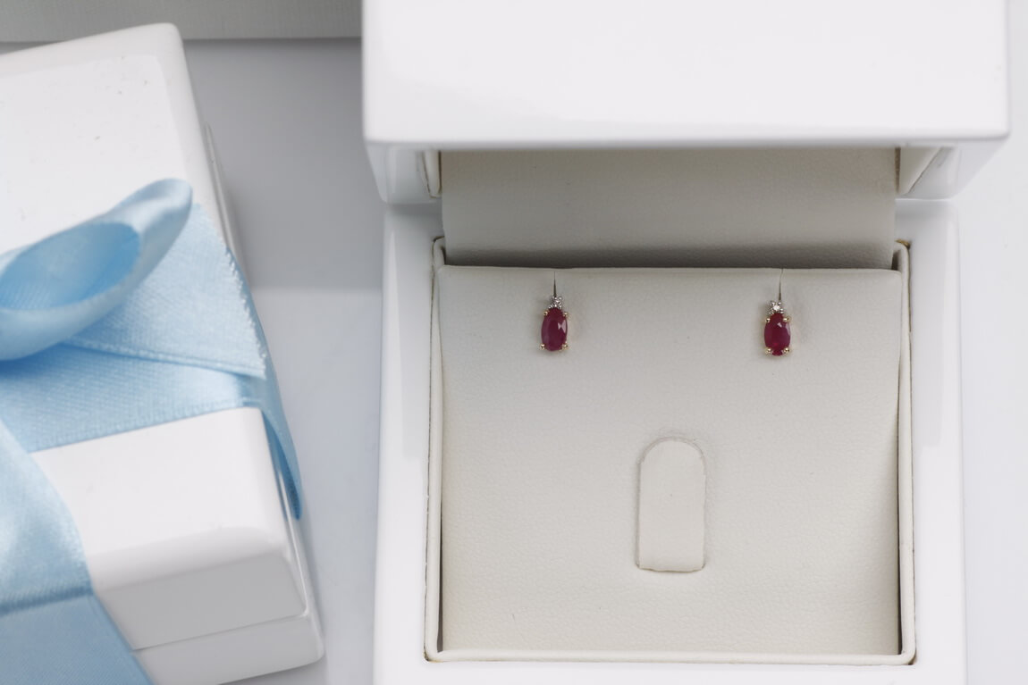Kolczyki złote z rubinami i diamentami - Obrázek 5