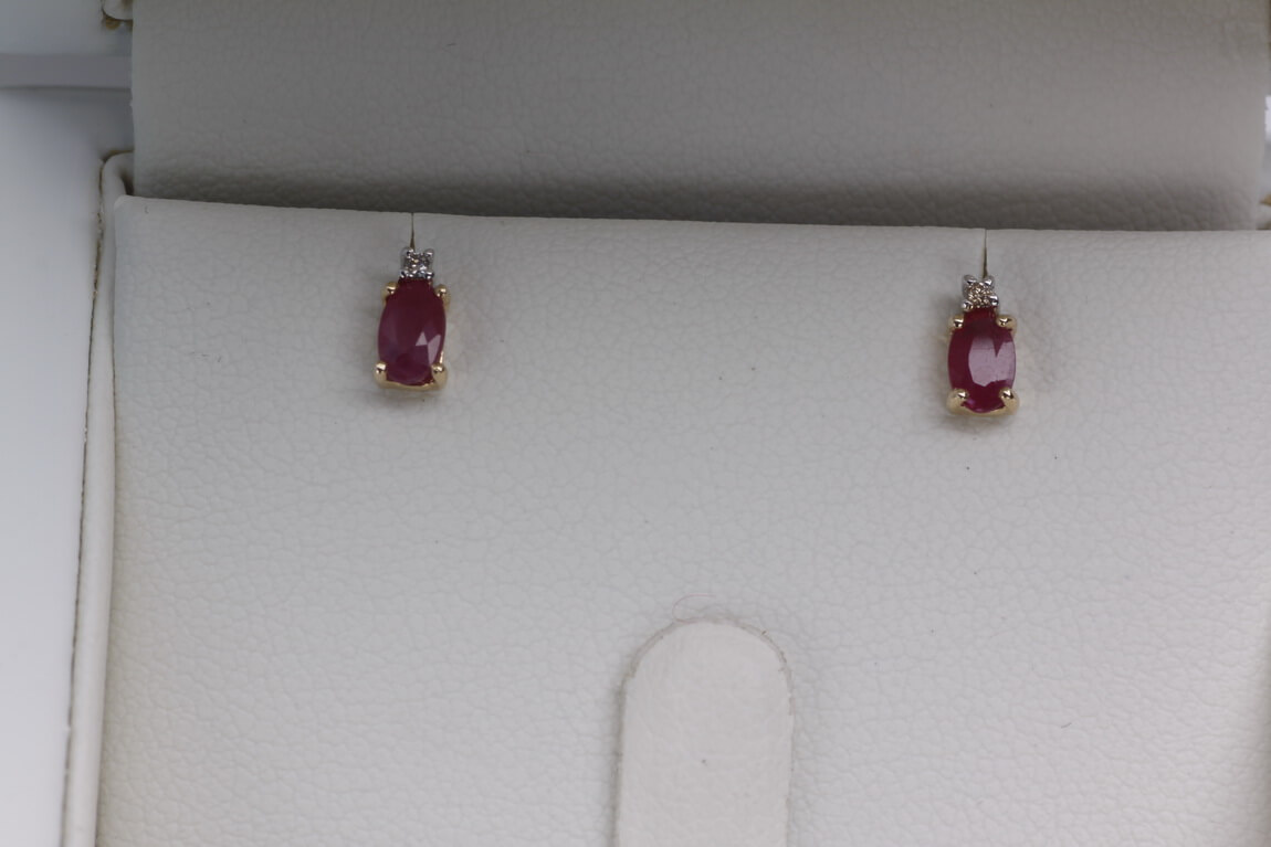 Kolczyki złote z rubinami i diamentami - Obrázek 6