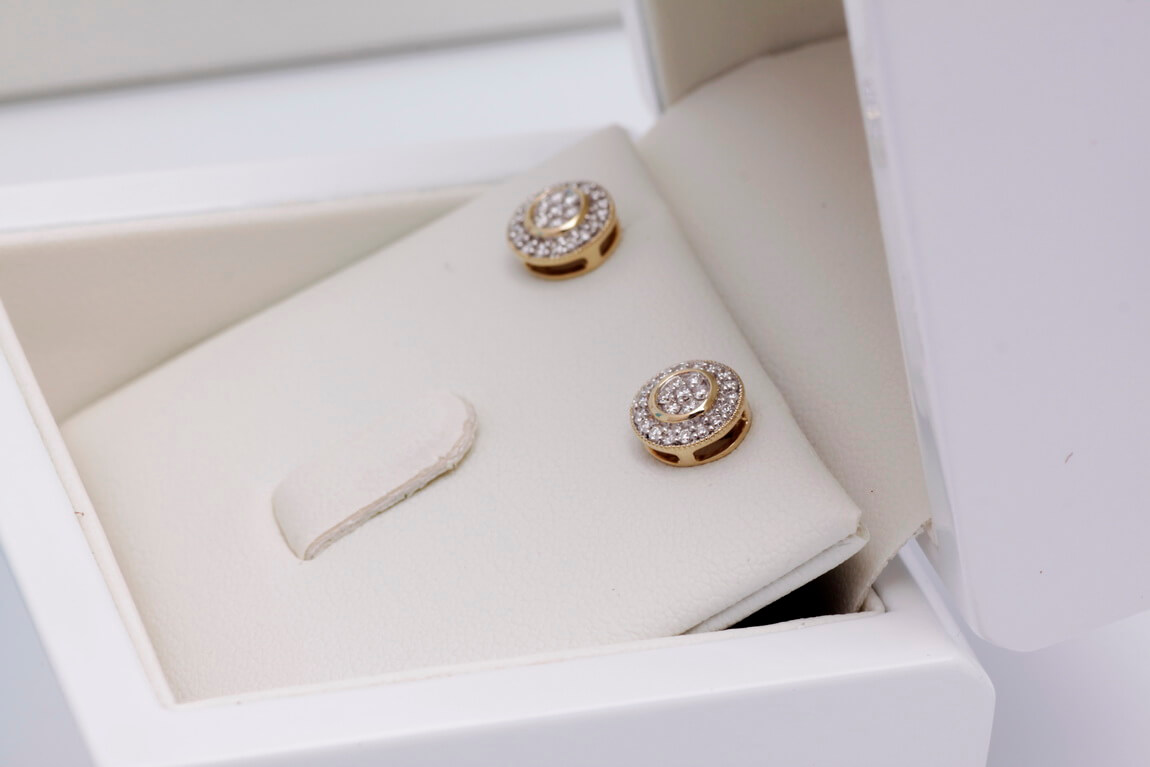 Piękne okrągłe kolczyki z diamentami - obrazek 5