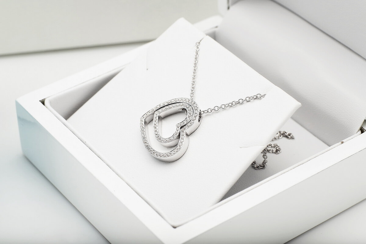 Exclusive | naszyjnik białe złoto 750 z dwa serca z brylantami - Image 5