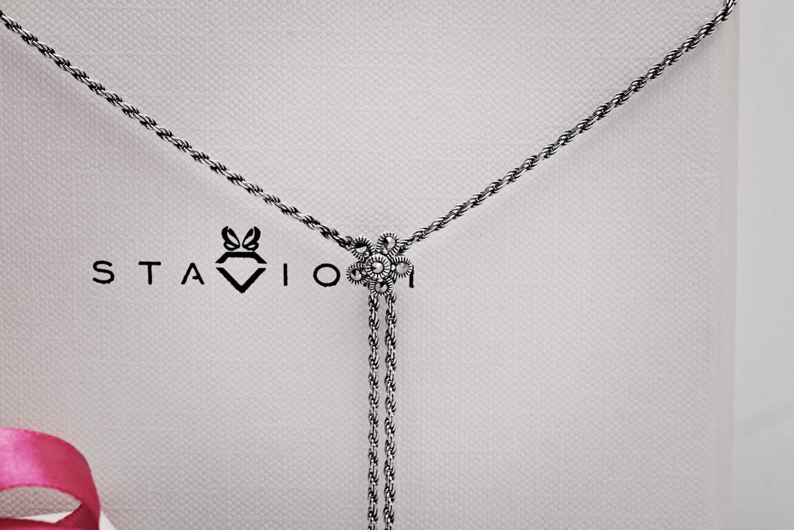 Srebrny naszyjnik z kwiatkami i markazytami – Bild 4