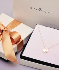 Alternatywny widok Naszyjnik celebrytka z brylantem w różowym złocie