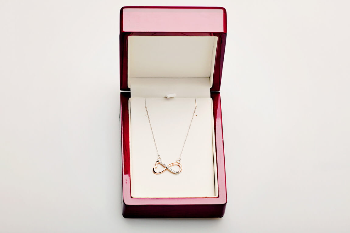 Naszyjnik z brylantami serce nieskończoność różowe złoto - Obrázek 2