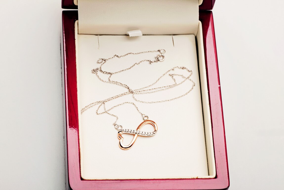 Naszyjnik z brylantami serce nieskończoność różowe złoto - Obrázek 6