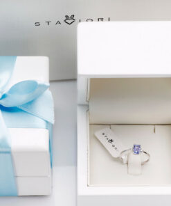 Alternative Ansicht von pierścionek z białego złota z tanzanitem i diamentami