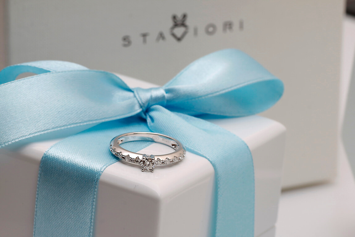 Exclusive | pierścionek zaręczynowy z białego złota z brylantami – Bild 6