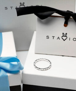 Alternativní pohled na Srebrny pierścionek z serduszkami