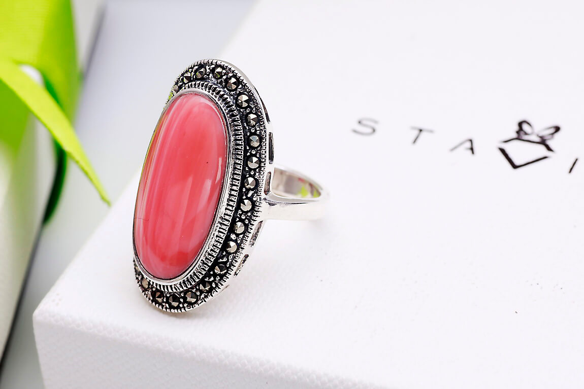 srebrny piękny duży pierścień z koralem i markazytami - Image 6