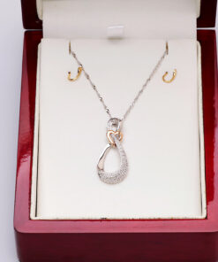 Alternatywny widok złoty wisiorek z brylantami w kształcie serca i nieskończoności