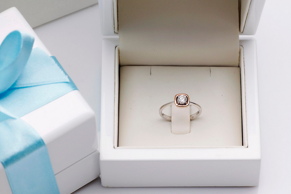 Exclusive | pierścionek zaręczynowy z brylantem 0,25ct różowe i białe złoto 750 - obrazek 4