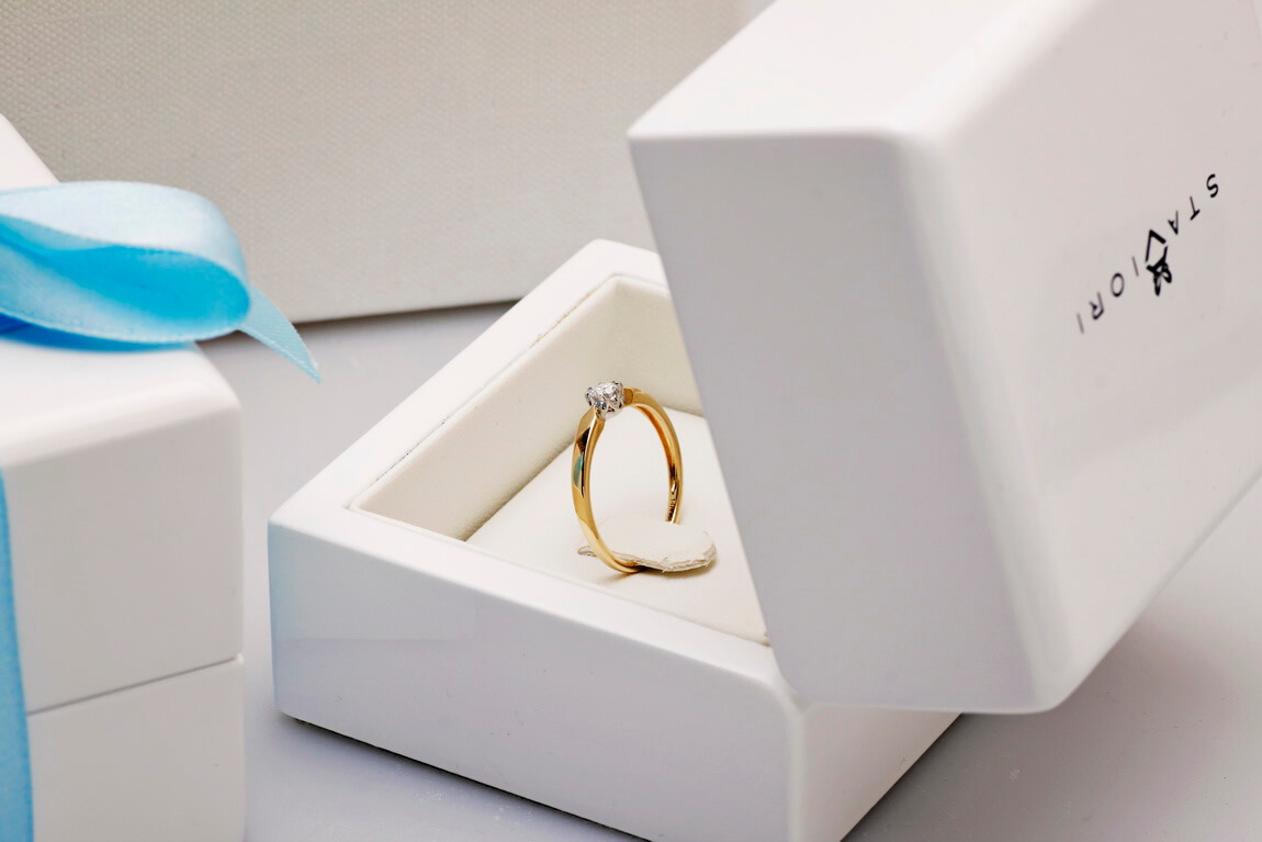 Exclusive | pierścionek zaręczynowy z brylantem 0,15ct w złocie 750 - Image 7