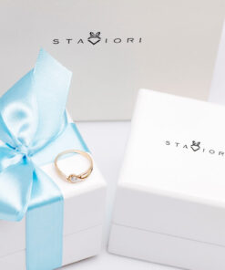 Alternatywny widok Staviori | pierścionek zaręczynowy z żółtego złota z brylantem 0,20ct