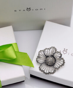 Alternatywny widok piękna żurowa srebrna broszka kwiat - mak - z markazytami