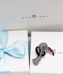 Alternatywny widok Broszka srebrna tukan z onyksami, granatami i markazytami