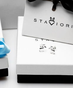 Alternatywny widok srebrne kolczyki reniferki