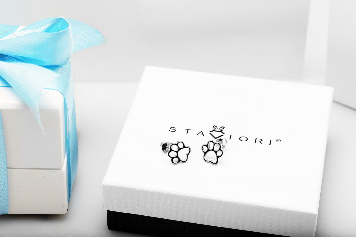 Srebrne rodowane kolczyki w kształcie psiej łapki | srebrne – Bild 6