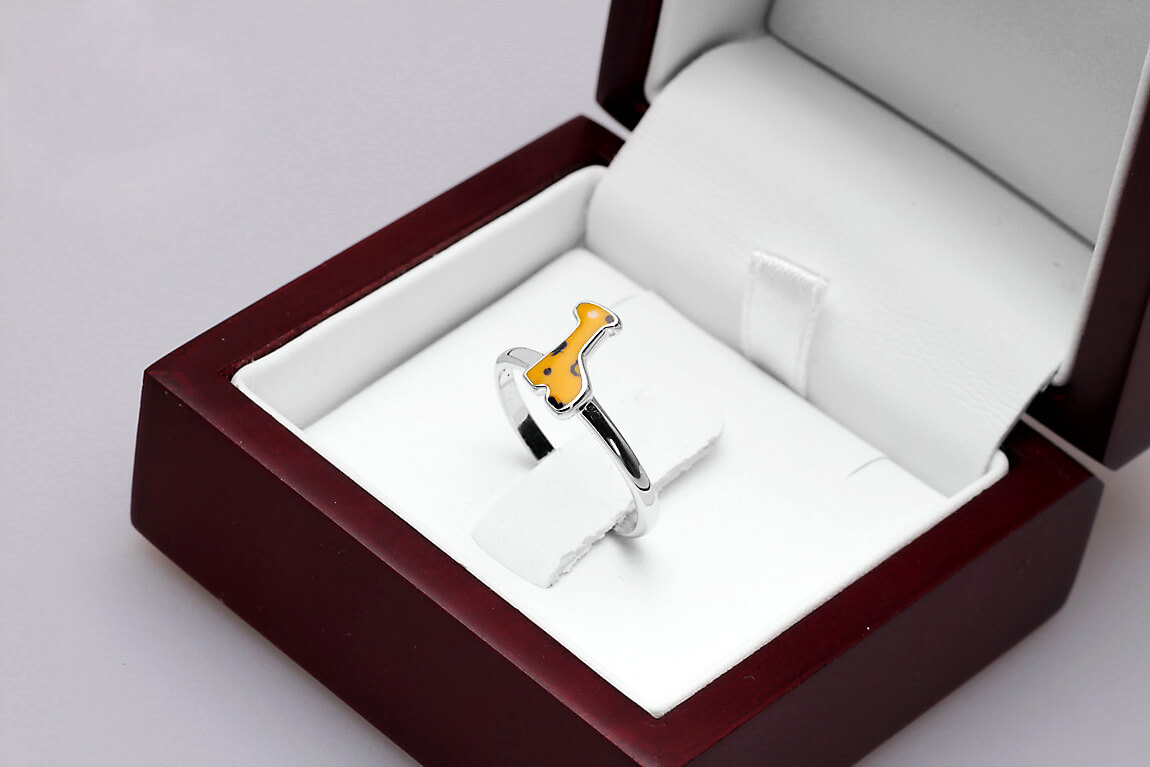 Srebrny pierścionek żyrafka z emalią - obrazek 6