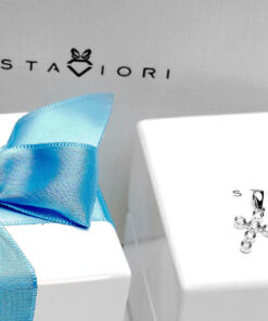 Alternative Ansicht von Exclusive | Krzyżyk z brylantami w białym złocie 750