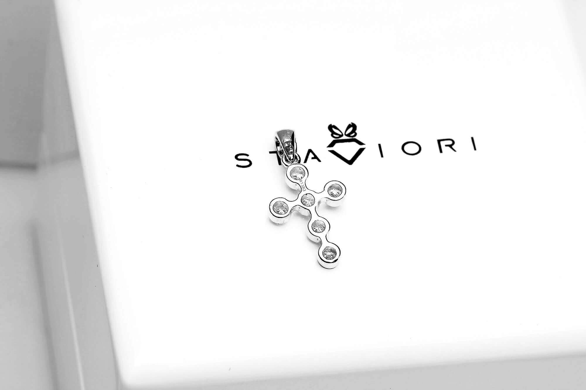 Exclusive | Krzyżyk z brylantami w białym złocie 750 - Obrázek 5