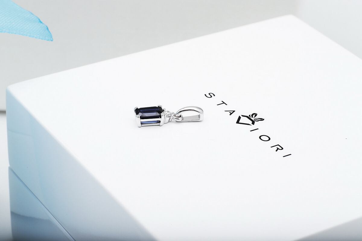 wisiorek z białego złota z szafirem i diamentem – Bild 5
