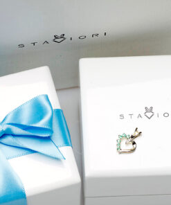 Alternatywny widok wisiorek serce złoto szmaragdy diament