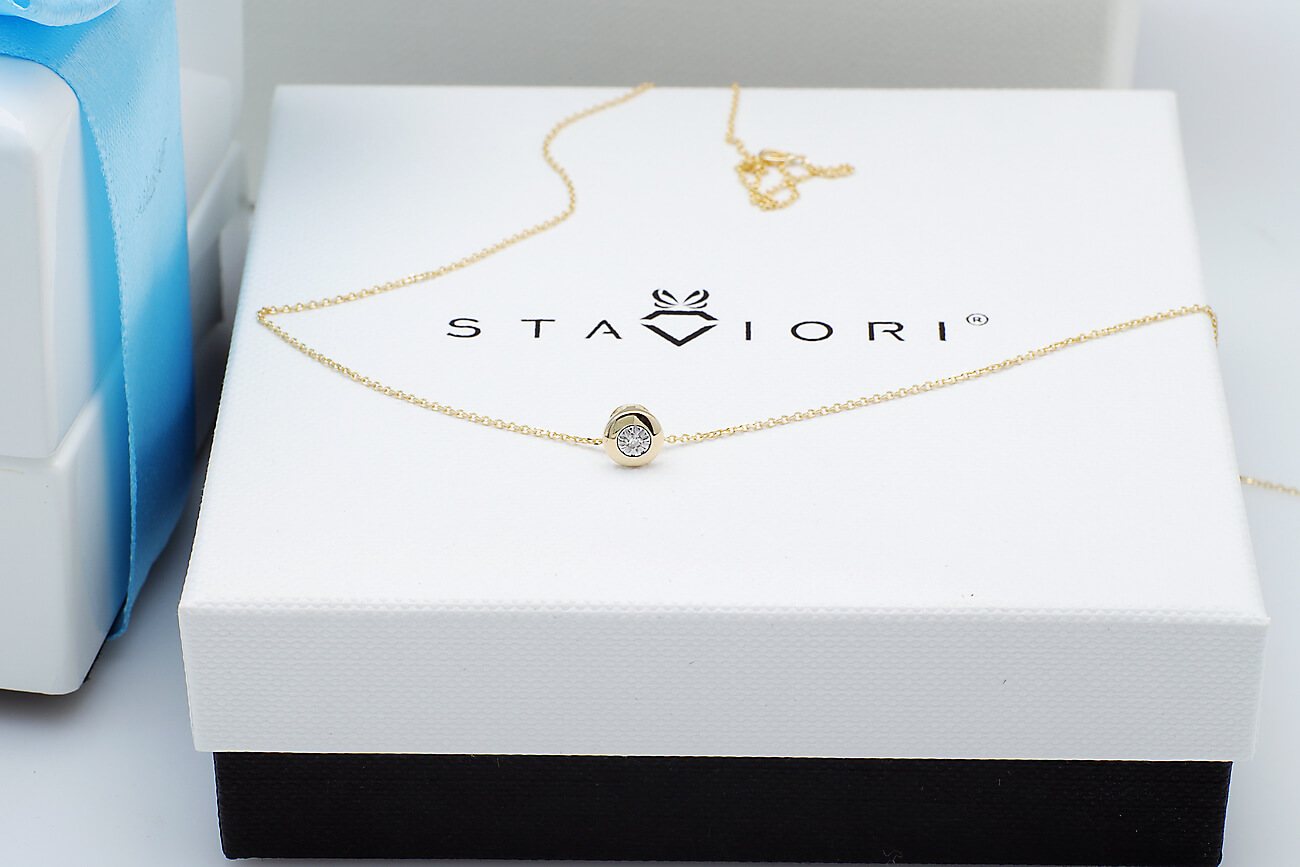 Złoty wisiorek z brylantem na dowolny łańcuszek - Obrázek 4