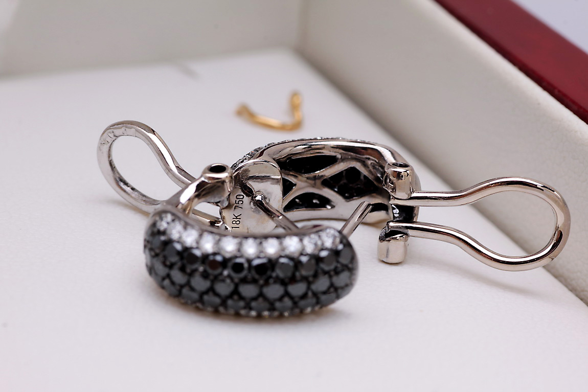 Exclusive | kolczyki z białego złota z czarnymi diamentami - Obrázek 10