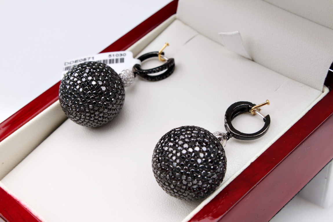 Exclusive | wiszące kule kolczyki z czarnymi i białymi diamentami – Bild 11