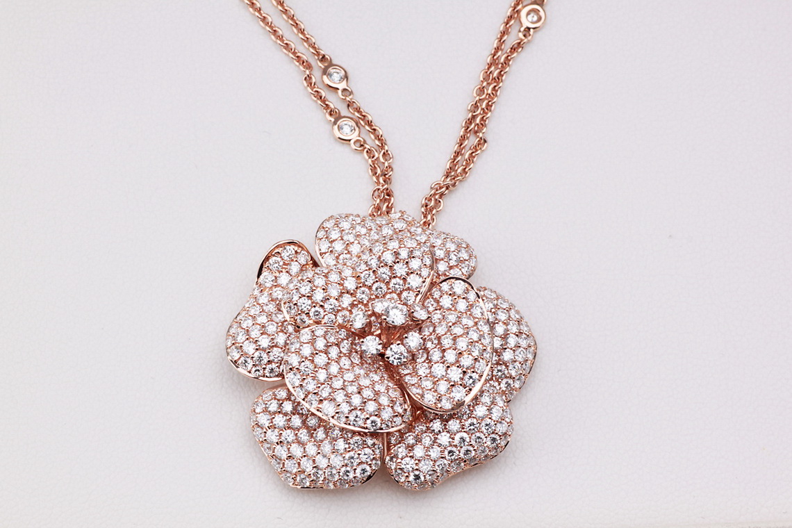 Exclusive | Cudowny brylantowy naszyjnik w kształcie róży - Image 7