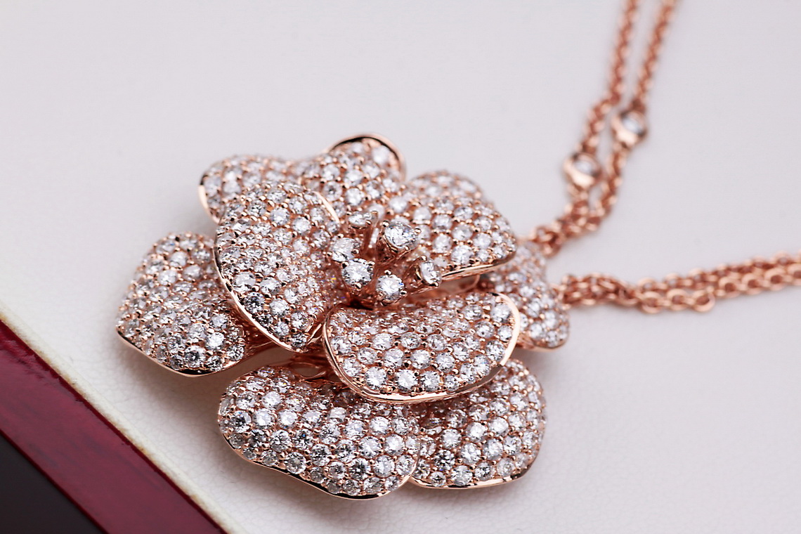 Exclusive | Cudowny brylantowy naszyjnik w kształcie róży - Image 4