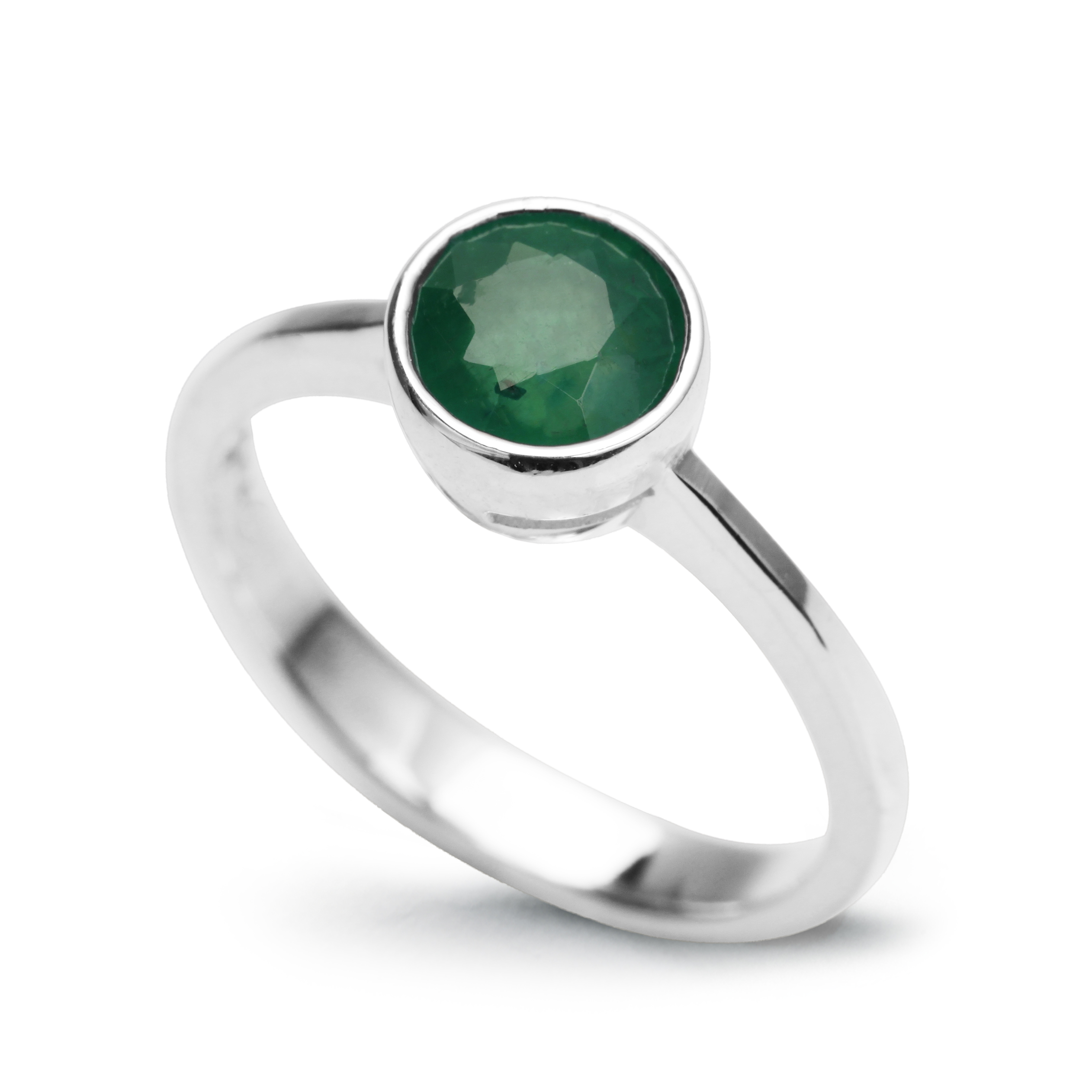 pierścionek srebrny z naturalnym szmaragdem