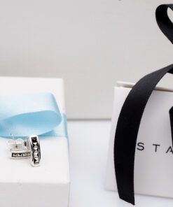 Alternative view of Srebrne kolczyki z dużymi kwadratowymi markazytami - KDM2890