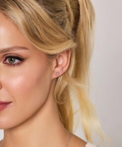 Alternatywny widok Kolczyki srebrne kwiatki z cyrkoniami